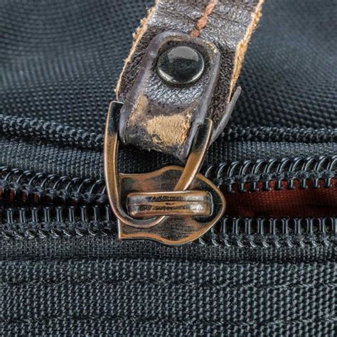 fix luggage zipper near me.